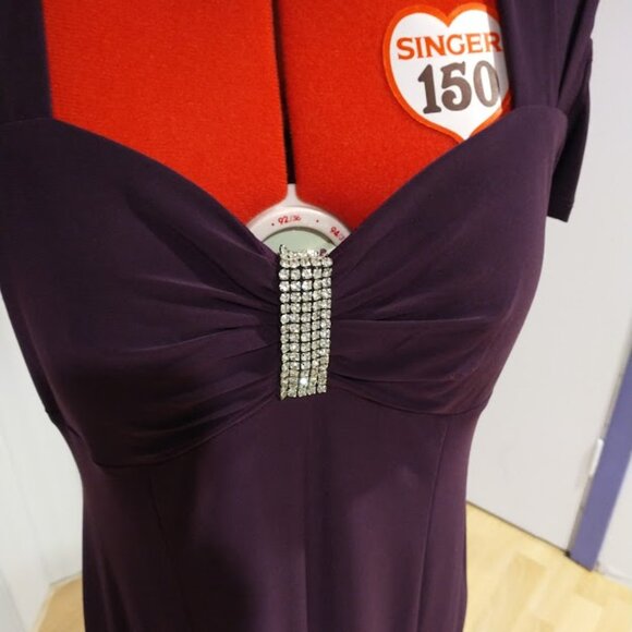 R & M Richards Full Length Dress in Deep Purple - Picture 5 of 8